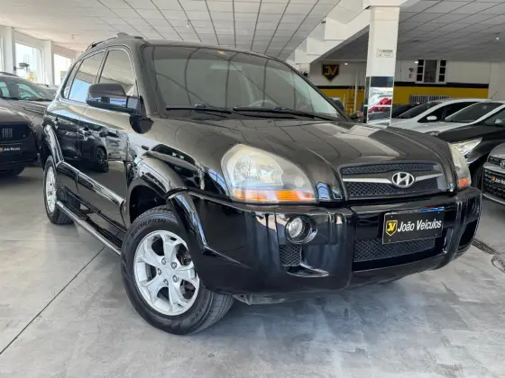 HYUNDAI TUCSON 2.0 MPFI GL 16V 142CV 2WD GASOLINA 4P AUTOMÁTICO
