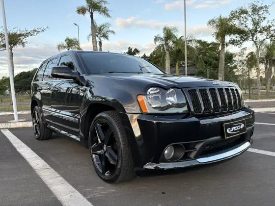 JEEP GRAND CHEROKEE 6.1 SRT8 4X4 V8 16V GASOLINA 4P AUTOMÁTICO