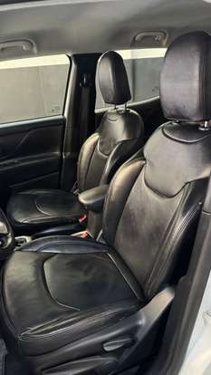 JEEP-RENEGADE-1.8 16V FLEX LONGITUDE 4P AUTOMÁTICO JEEP-RENEGADE-2016