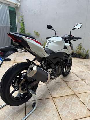 KAWASAKI-Z400-2022