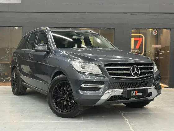 MERCEDES-BENZ ML 350 3.0 BLUETEC V6 DIESEL 4P AUTOMÁTICO MERCEDES-BENZ ML 350 3.0 BLUETEC V6 DIESEL 4P AUTOMÁTICO