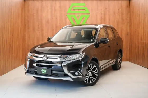MITSUBISHI OUTLANDER 2.2 4X4 16V DIESEL 4P AUTOMÁTICO MITSUBISHI OUTLANDER 2.2 4X4 16V DIESEL 4P AUTOMÁTICO