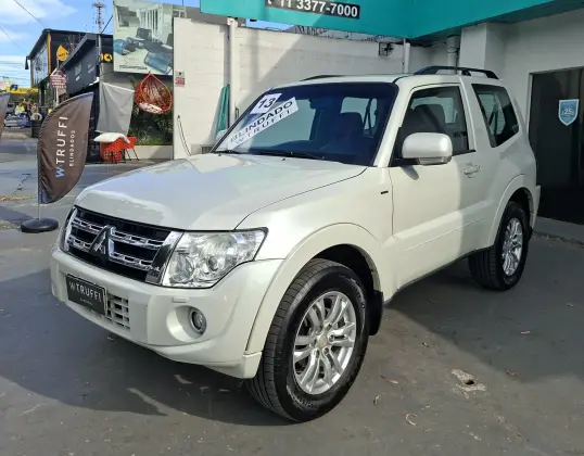 MITSUBISHI PAJERO FULL 3.8 HPE 4X4 V6 24V GASOLINA 2P AUTOMÁTICO MITSUBISHI PAJERO FULL 3.8 HPE 4X4 V6 24V GASOLINA 2P AUTOMÁTICO