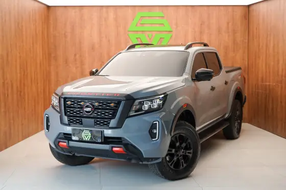 NISSAN FRONTIER 2.3 16V TURBO DIESEL PRO4X CD 4X4 AUTOMÁTICO