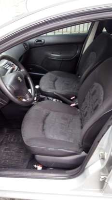 PEUGEOT-207-2009