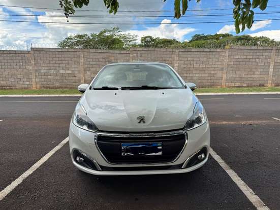 PEUGEOT-208-1.6 ALLURE 16V FLEX 4P AUTOMÁTICO PEUGEOT-208-2016