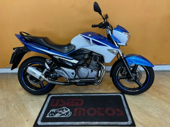SUZUKI INAZUMA 