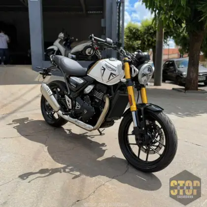 TRIUMPH SPEED 400 