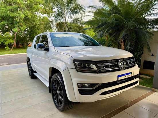 VOLKSWAGEN-AMAROK-2018