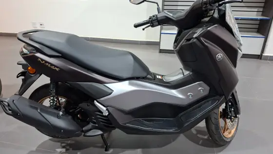 YAMAHA NMAX CONNECTED 160 ABS 