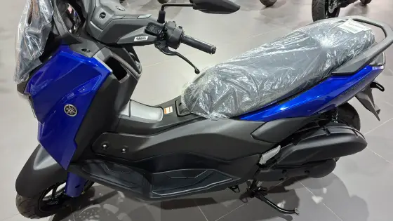 YAMAHA NMAX CONNECTED 160 ABS 