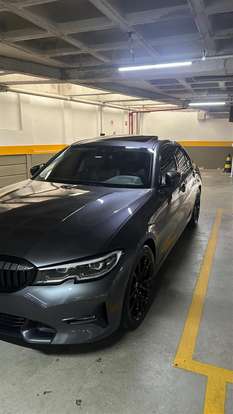 BMW-320i-2021