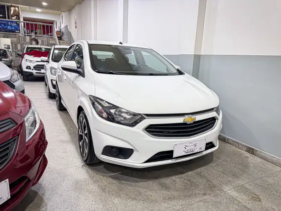 CHEVROLET ONIX 1.0 MPFI LT 8V FLEX 4P MANUAL CHEVROLET ONIX 1.0 MPFI LT 8V FLEX 4P MANUAL