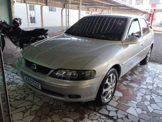 CHEVROLET VECTRA 2.2 MPFI GL MILENIUM 8V GASOLINA 4P MANUAL