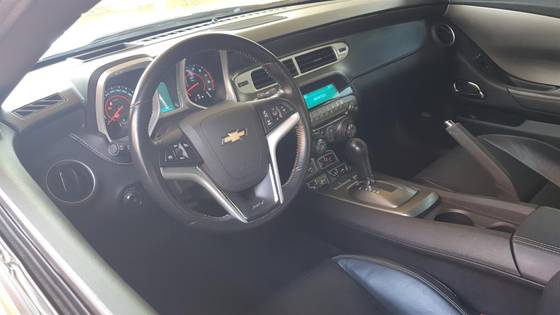 CHEVROLET CAMARO 6.2 V8 GASOLINA SS AUTOMÁTICO