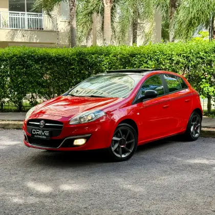 FIAT BRAVO 1.8 SPORTING 16V FLEX 4P AUTOMATIZADO FIAT BRAVO 1.8 SPORTING 16V FLEX 4P AUTOMATIZADO