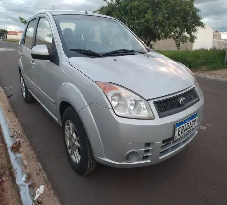 FORD FIESTA 1.6 MPI CLASS SEDAN 8V FLEX 4P MANUAL FORD FIESTA 1.6 MPI CLASS SEDAN 8V FLEX 4P MANUAL