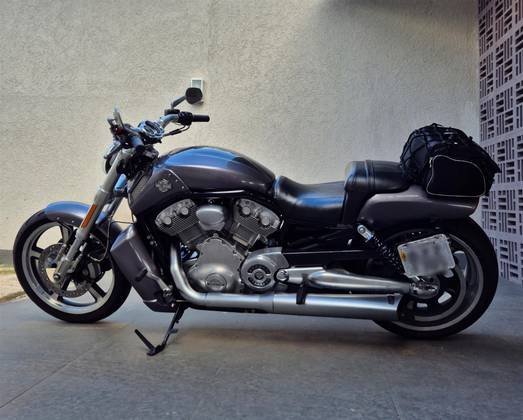 HARLEY-DAVIDSON V-ROD MUSCLE 