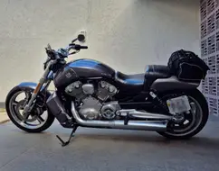 HARLEY-DAVIDSON V-ROD MUSCLE HARLEY-DAVIDSON V-ROD MUSCLE
