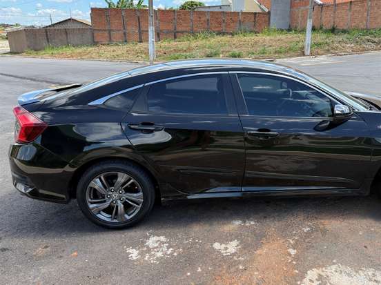HONDA-CIVIC-2017