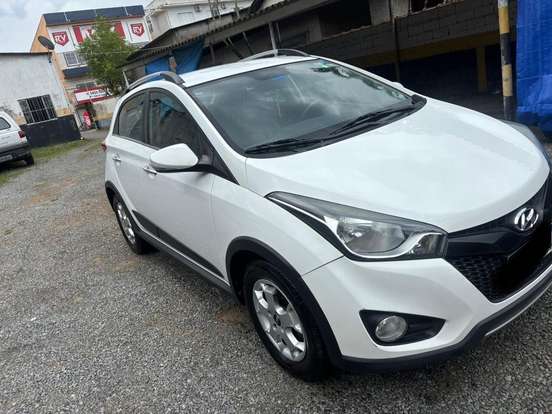 HYUNDAI-HB20-2015