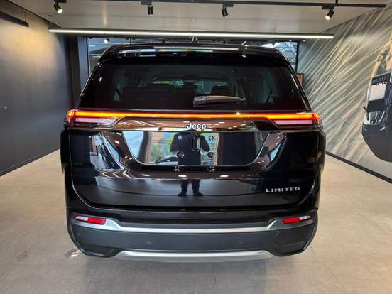 JEEP-COMMANDER-1.3 T270 TURBO FLEX LIMITED AT6 JEEP-COMMANDER-2025