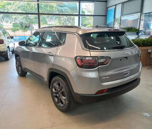 JEEP-COMPASS-2026