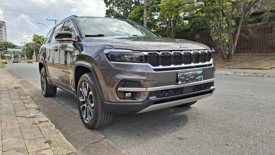 JEEP COMMANDER 2.0 TD380 TURBO DIESEL LIMITED AT9