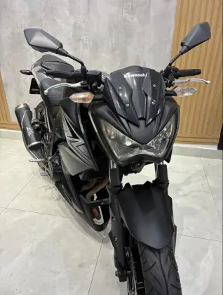 KAWASAKI Z300 ABS 