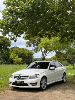 MERCEDES-BENZ C 200 1.8 CGI AVANTGARDE 16V GASOLINA 4P AUTOMÁTICO