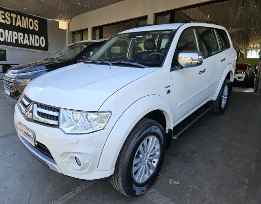 MITSUBISHI PAJERO 3.5 HPE 4X4 7 LUGARES V6 24V FLEX 4P AUTOMÁTICO