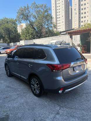 MITSUBISHI-OUTLANDER-2.2 4X4 16V DIESEL 4P AUTOMÁTICO MITSUBISHI-OUTLANDER-2016
