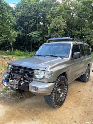 MITSUBISHI-PAJERO-1997