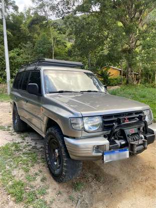 MITSUBISHI-PAJERO-1997