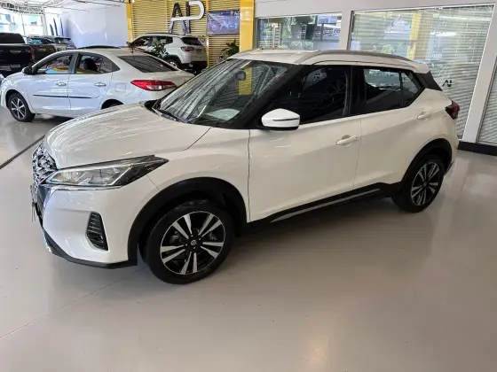 NISSAN KICKS 1.6 16V FLEXSTART ADVANCE XTRONIC NISSAN KICKS 1.6 16V FLEXSTART ADVANCE XTRONIC