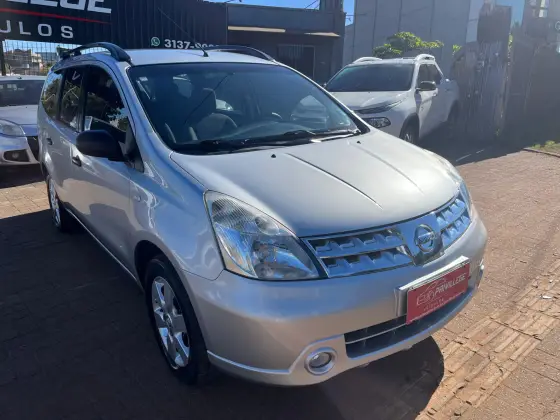 NISSAN LIVINA 1.8 S 16V FLEX 4P AUTOMÁTICO