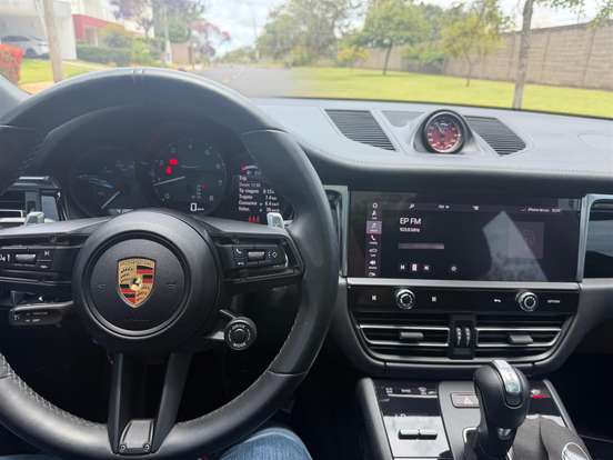 PORSCHE-MACAN-2022