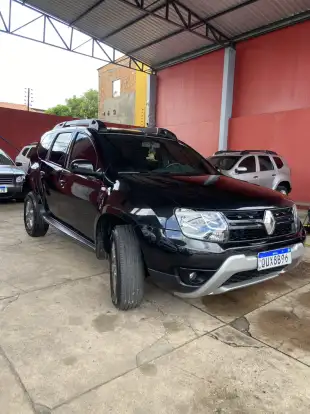 RENAULT-DUSTER-2019