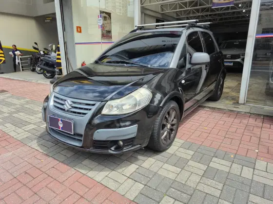 SUZUKI SX4 2.0 MORMAII 4X4 16V GASOLINA 4P AUTOMÁTICO SUZUKI SX4 2.0 MORMAII 4X4 16V GASOLINA 4P AUTOMÁTICO