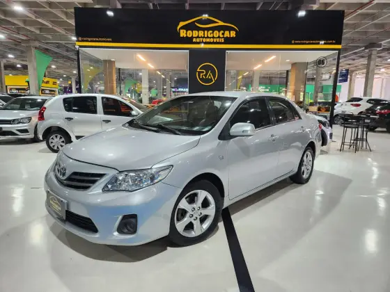 TOYOTA COROLLA 2.0 XEI 16V FLEX 4P AUTOMÁTICO TOYOTA COROLLA 2.0 XEI 16V FLEX 4P AUTOMÁTICO