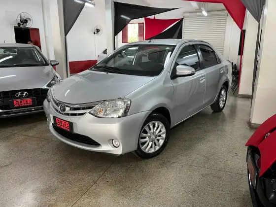 TOYOTA ETIOS 1.5 XLS SEDAN 16V FLEX 4P MANUAL TOYOTA ETIOS 1.5 XLS SEDAN 16V FLEX 4P MANUAL
