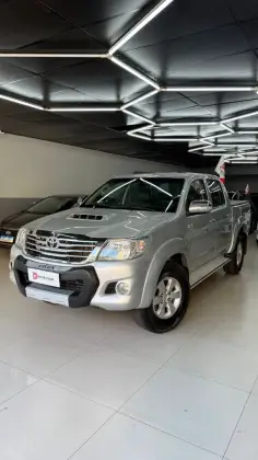 TOYOTA HILUX 3.0 SRV 4X4 CD 16V TURBO INTERCOOLER DIESEL 4P AUTOMÁTICO