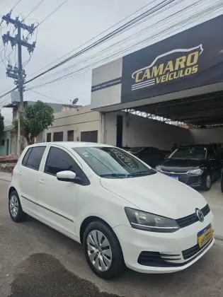 VOLKSWAGEN FOX 1.0 MI TRENDLINE 8V FLEX 4P MANUAL