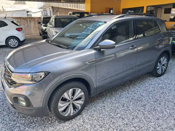 VOLKSWAGEN T-CROSS 1.0 200 TSI TOTAL FLEX COMFORTLINE AUTOMÁTICO