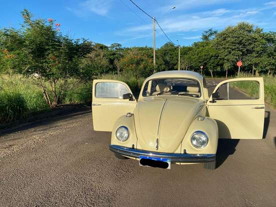 VOLKSWAGEN-FUSCA-1975