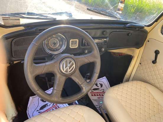 VOLKSWAGEN-FUSCA-1975