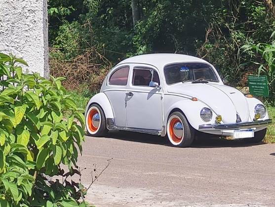 VOLKSWAGEN FUSCA 1.6 8V GASOLINA 2P MANUAL