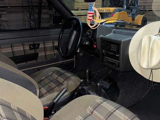 VOLKSWAGEN-GOL-1.6 CL 8V GASOLINA 2P MANUAL VOLKSWAGEN-GOL-1991