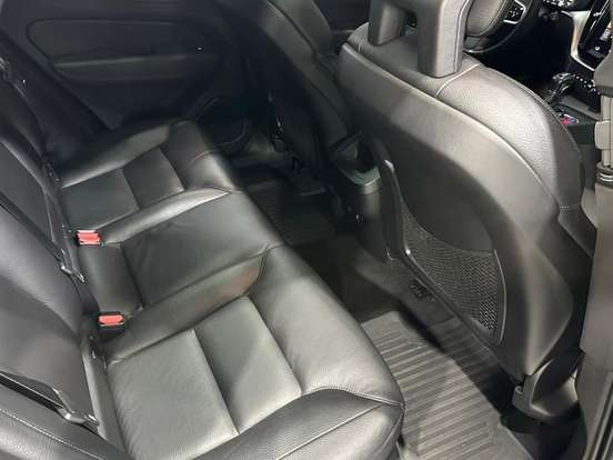 VOLVO-XC60-2.0 T5 GASOLINA MOMENTUM AWD GEARTRONIC VOLVO-XC60-2018