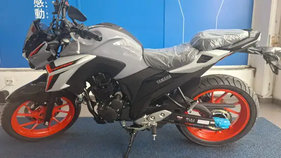 YAMAHA-FZ25 FAZER CONNECTED ABS-2025
